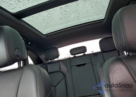 2021 Porsche Macan S z USA, uszkodzony, nr VIN WP1AB2A57MLB33572